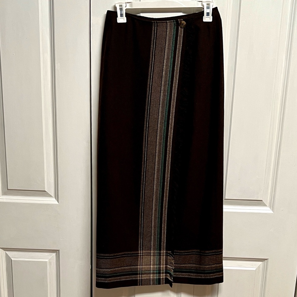 Liz Claiborne Brown Wrap Maxi Skirt with Vertical Stripe Panel Size 4